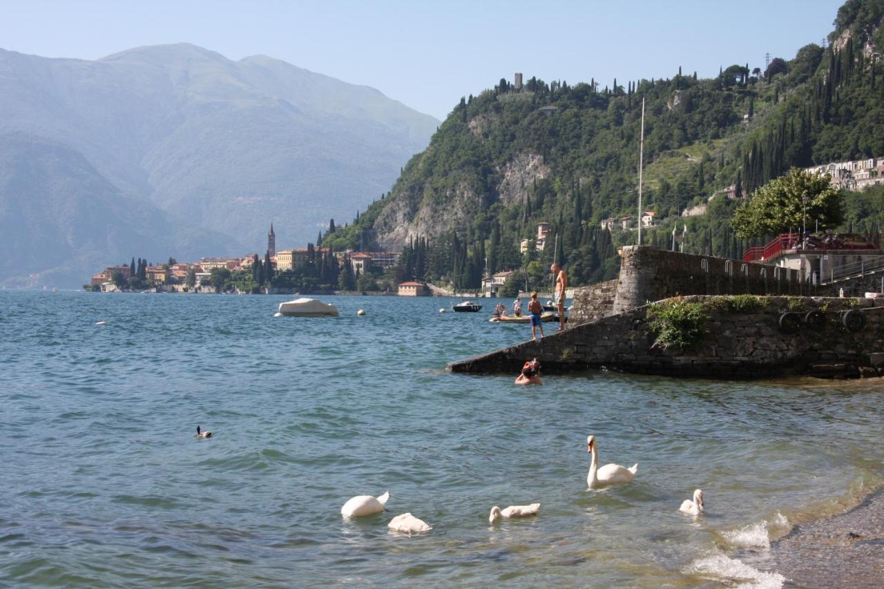 Casa In Riva Al Lago Varenna Luaran gambar