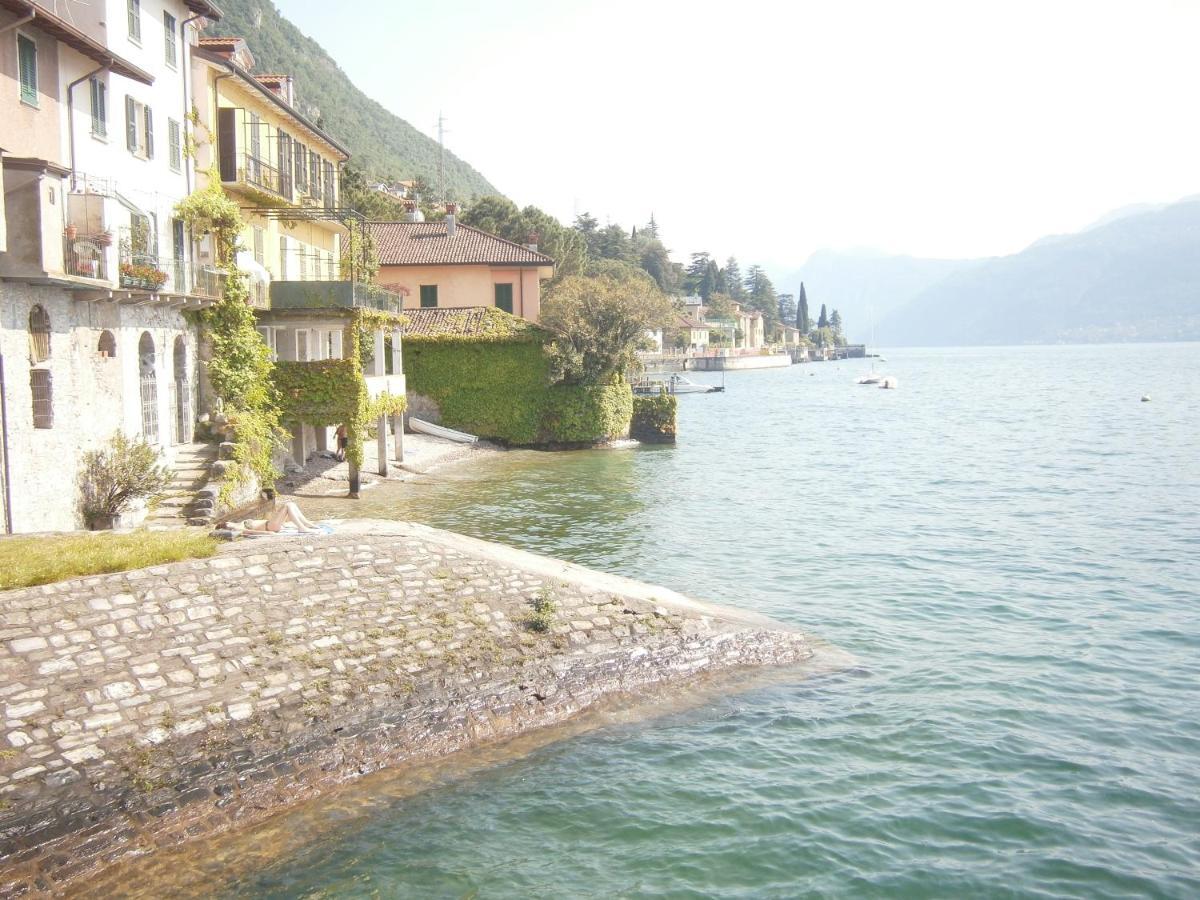Casa In Riva Al Lago Varenna Luaran gambar